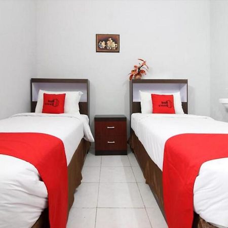 Reddoorz Plus @ Hotel Star 88 Tugu Luaran gambar