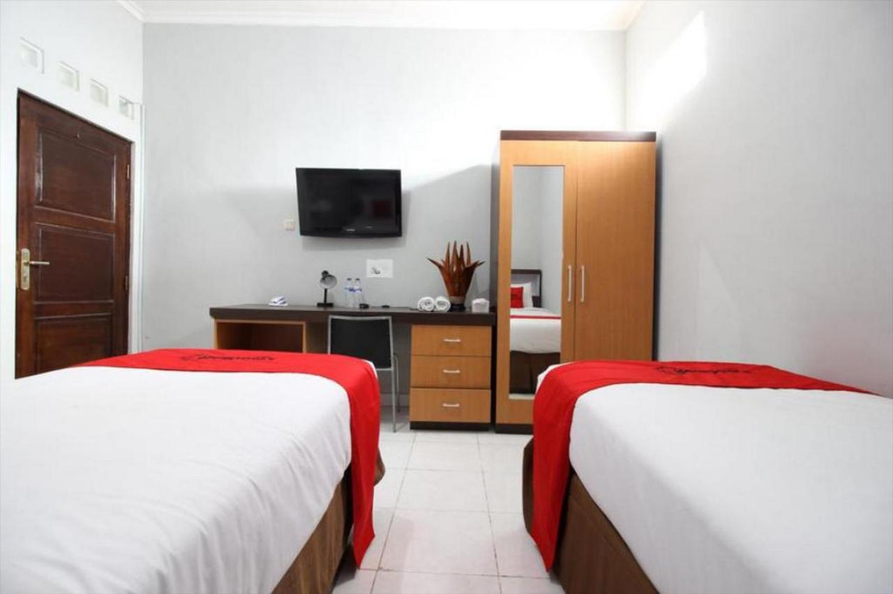 Reddoorz Plus @ Hotel Star 88 Yogyakarta Luaran gambar