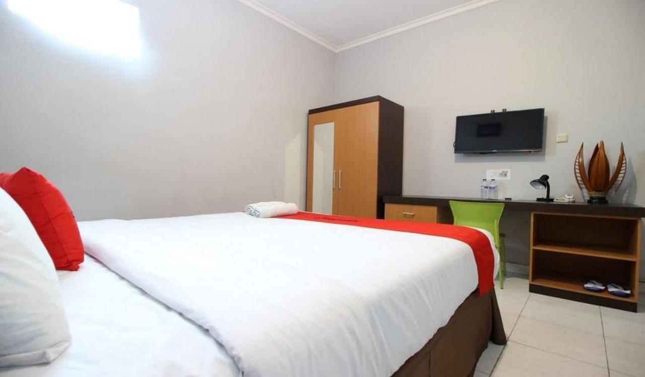 Reddoorz Plus @ Hotel Star 88 Tugu Luaran gambar