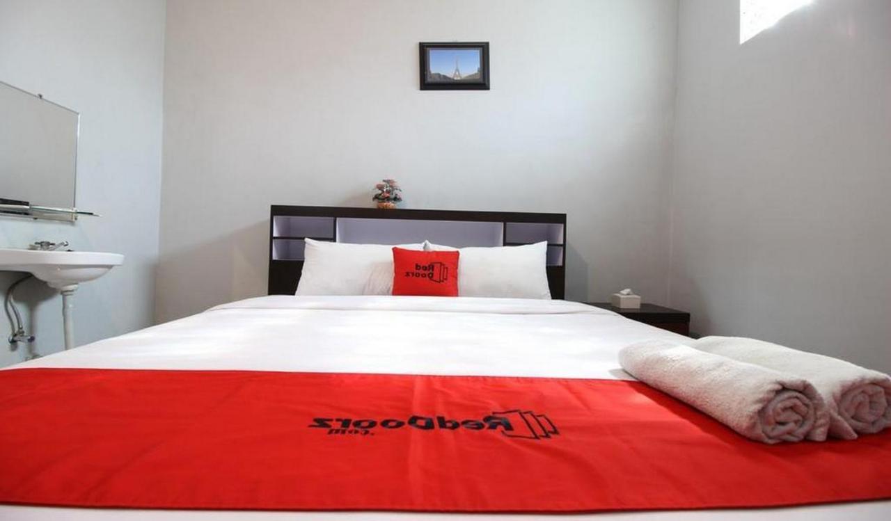 Reddoorz Plus @ Hotel Star 88 Tugu Luaran gambar